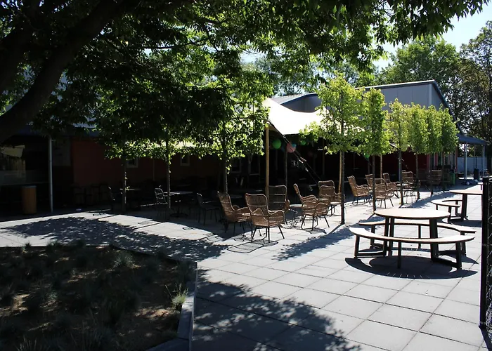 Houseboat In Lathumse Plas For A Couple *