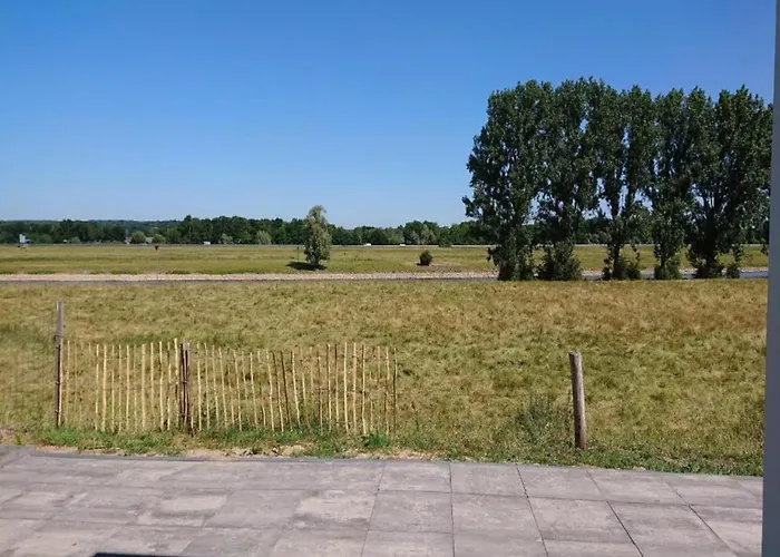 Houseboat In Lathumse Plas For A Couple Botel