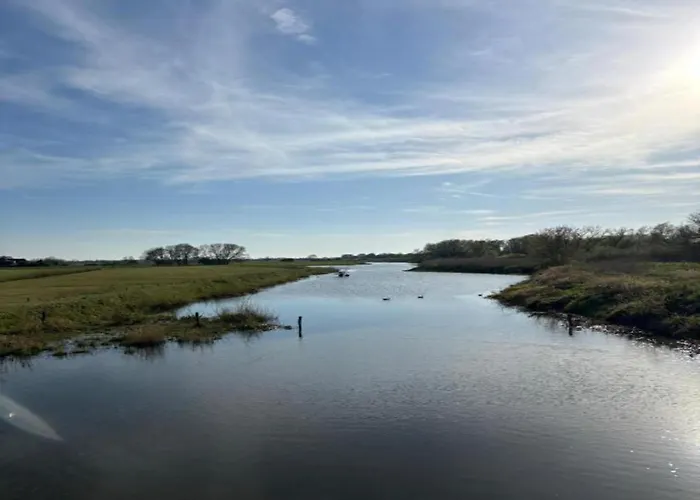 Houseboat In Lathumse Plas For A Couple